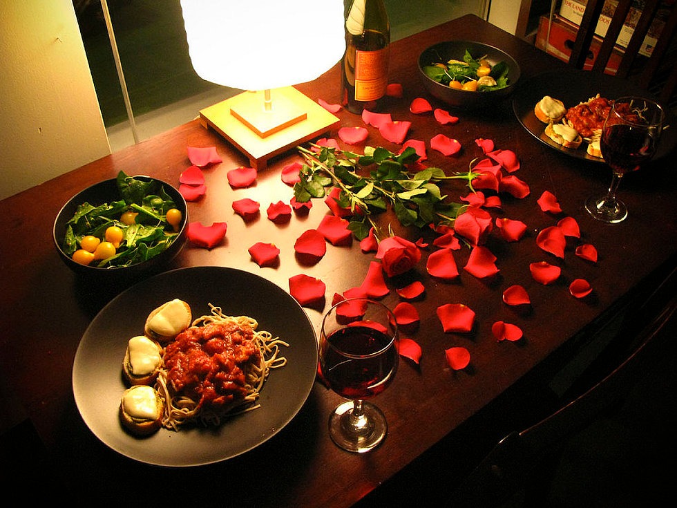 Классический романтический ужин