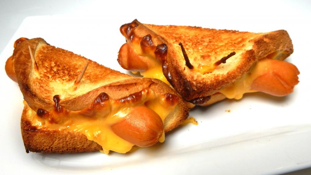 горячие бутерброды с сыром в микроволновке