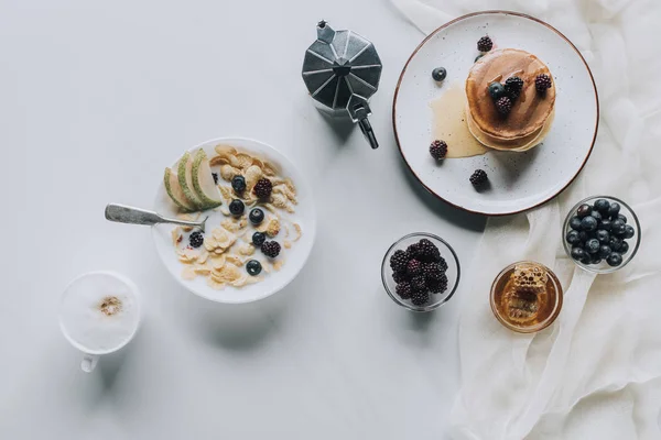 Вид Сверху Свежие Здоровые Вкусный Завтрак Кофе Серый — стоковое фото